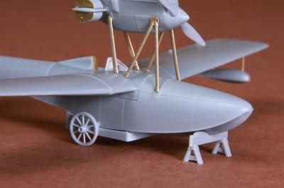 Macchi M 33 beaching gear set for SBS Model kit