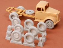 Kfz.385 wheel set (late 8-bolt type) for Italeri/Tamiya Opel Blitz kit