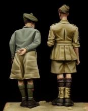 British NCO & Scottish Highlander Western Desert WW II - 2.