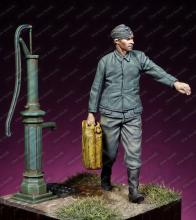 Waffen SS Mechanic - 3.